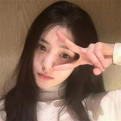姑娘， 望着我